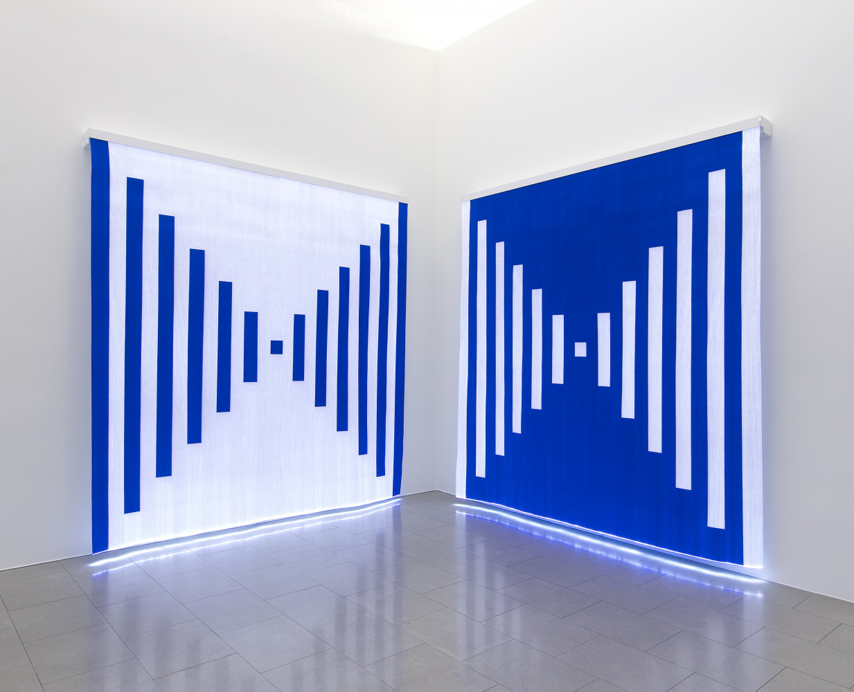 Daniel Buren, ‘Fibres optiques - Bleu foncé. Diptyque K1+K2, 2013’, Fiber optic fabric, LED (white, dark blue), steel