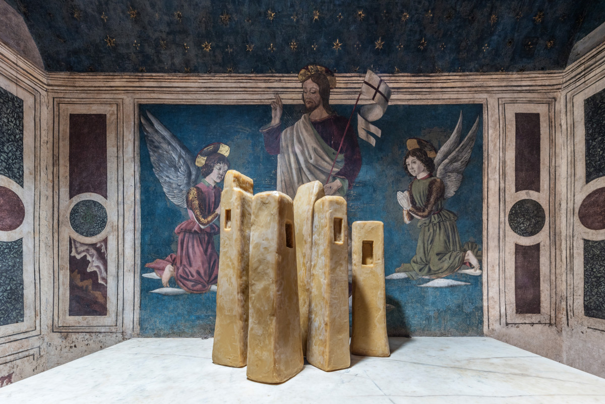 Wolfgang Laib, ‘Towers of Silence, Cappella Rucellai, Museo Marino Marini, Florence’, 2019, Beeswax