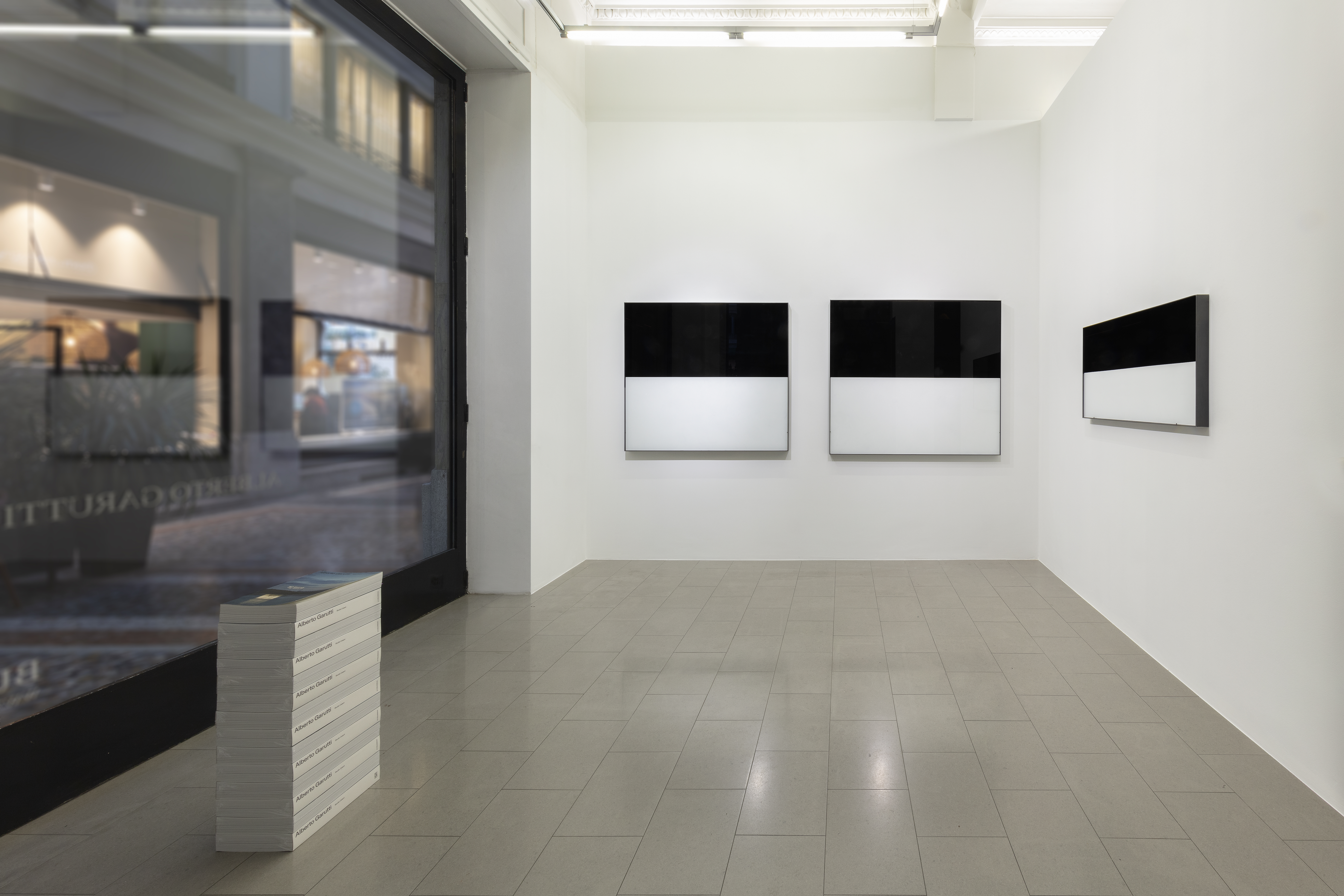 Alberto Garutti, ‘Installation view’