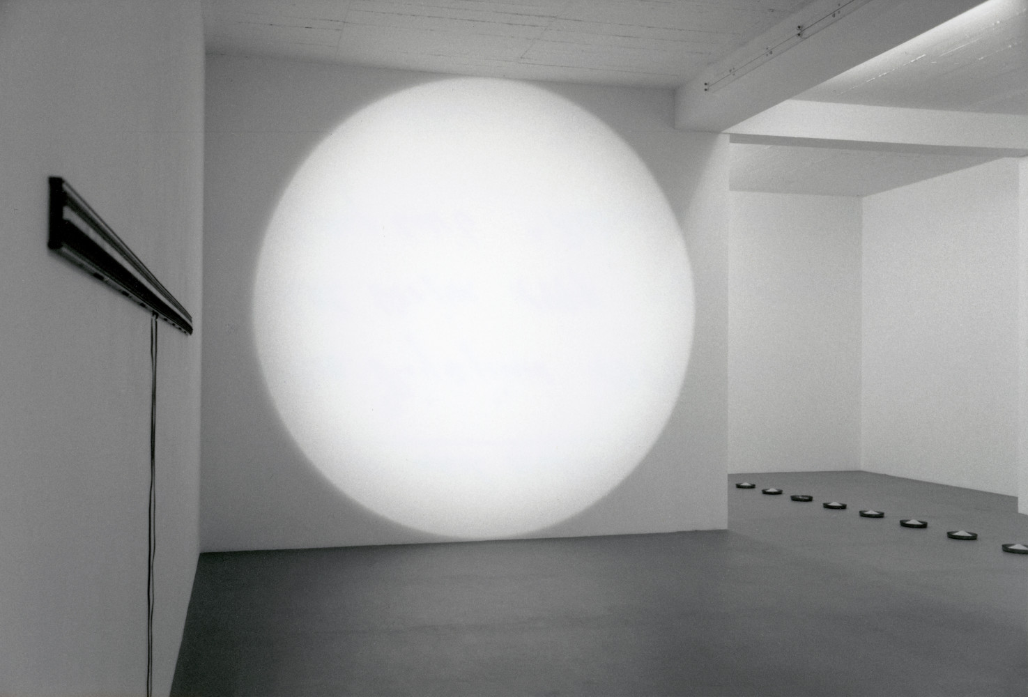 ‘Wolfgang Laib, Tatsuo Miyajima, Michel Verjux – Entgrenzung’, Installationsansicht, Buchmann Galerie Köln, 1996