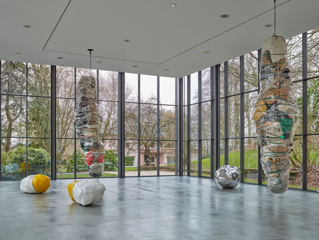 Wilhelm Mundt, ‘Unklumpen’, Installation view, Buchmann Galerie, 2022