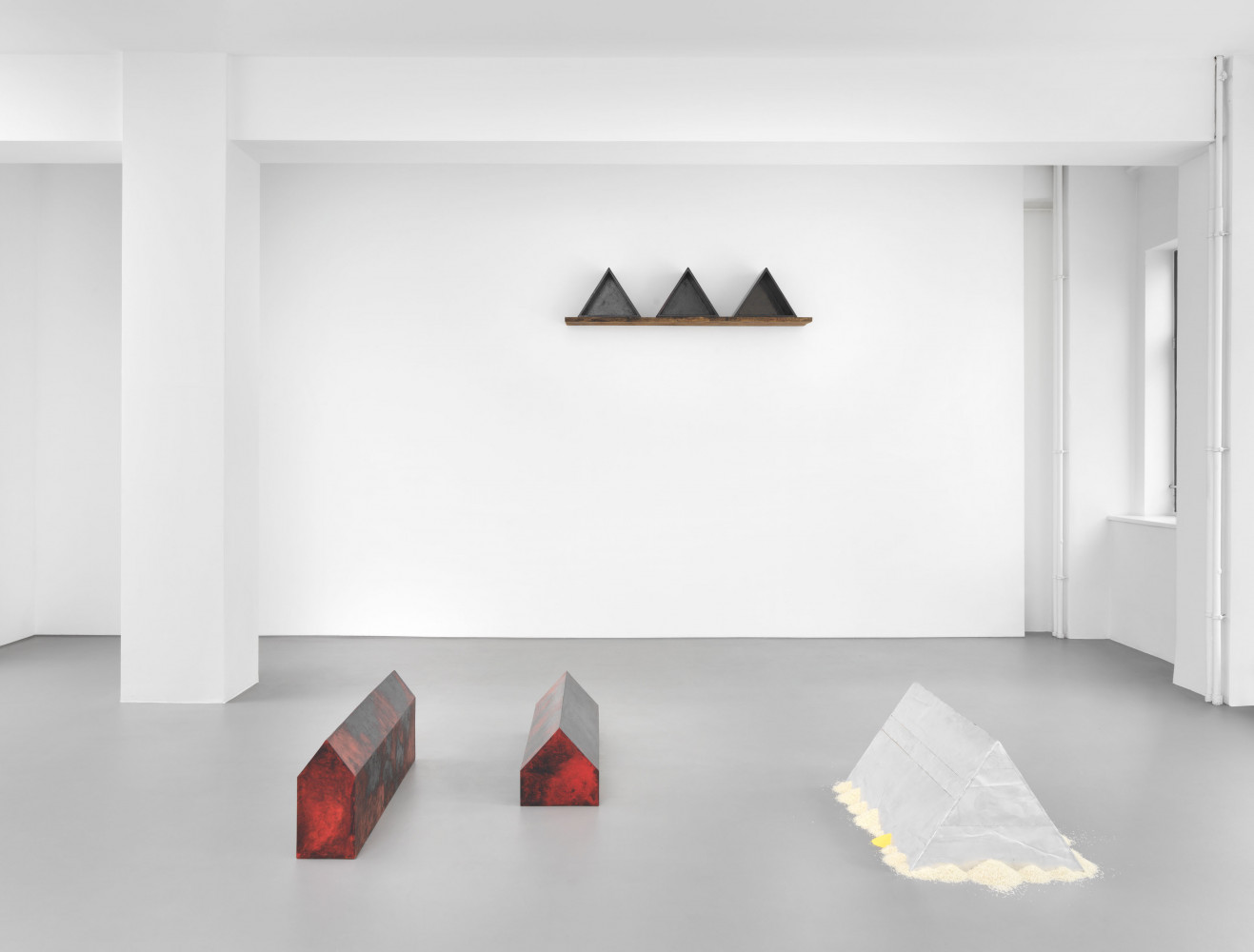 Installation view of Wolfgang Laib in teh Buchmann Galerie