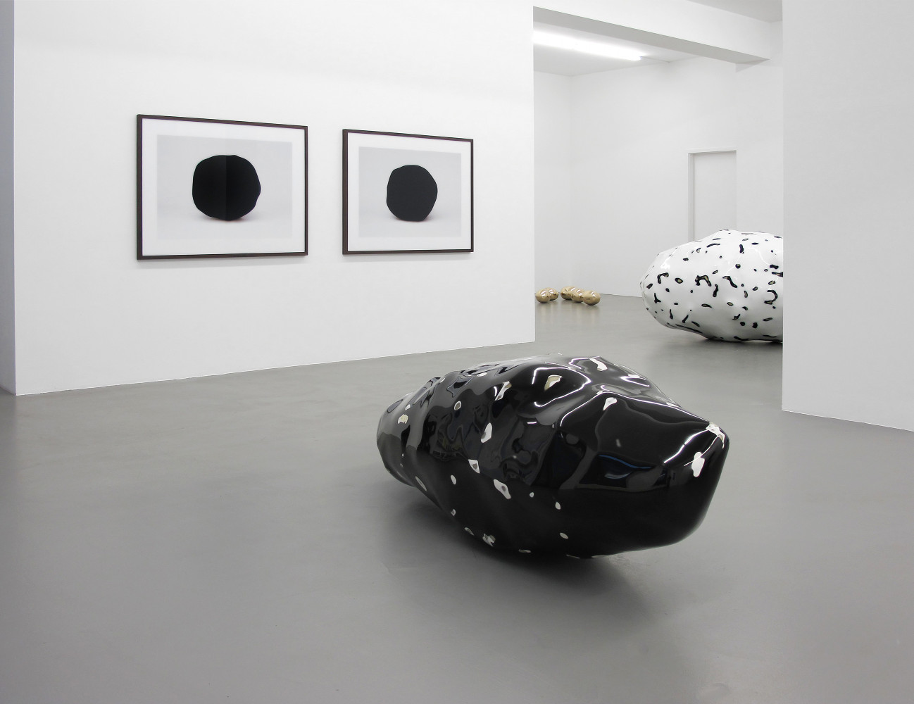 Wilhelm Mundt, ‘Klumpen’, Installationsansicht, Buchmann Galerie, 2015