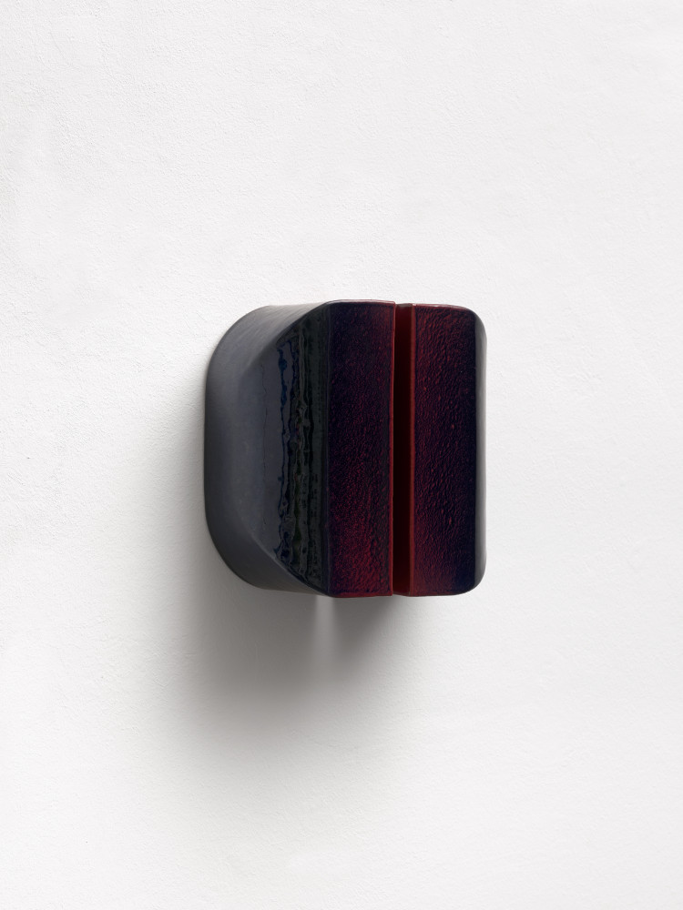 Bettina Pousttchi, ‘Earthworks’, 2025, Glasierte Keramik