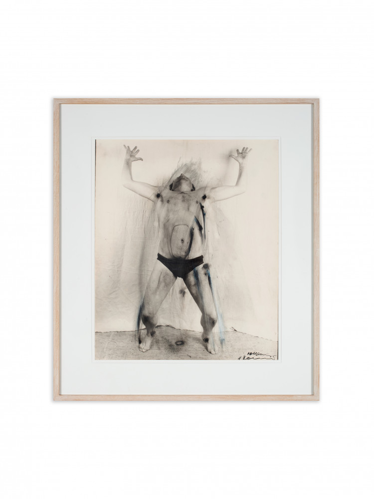 Arnulf Rainer, ‘Hohlkreuz’, 1972, übermalte Fotografie