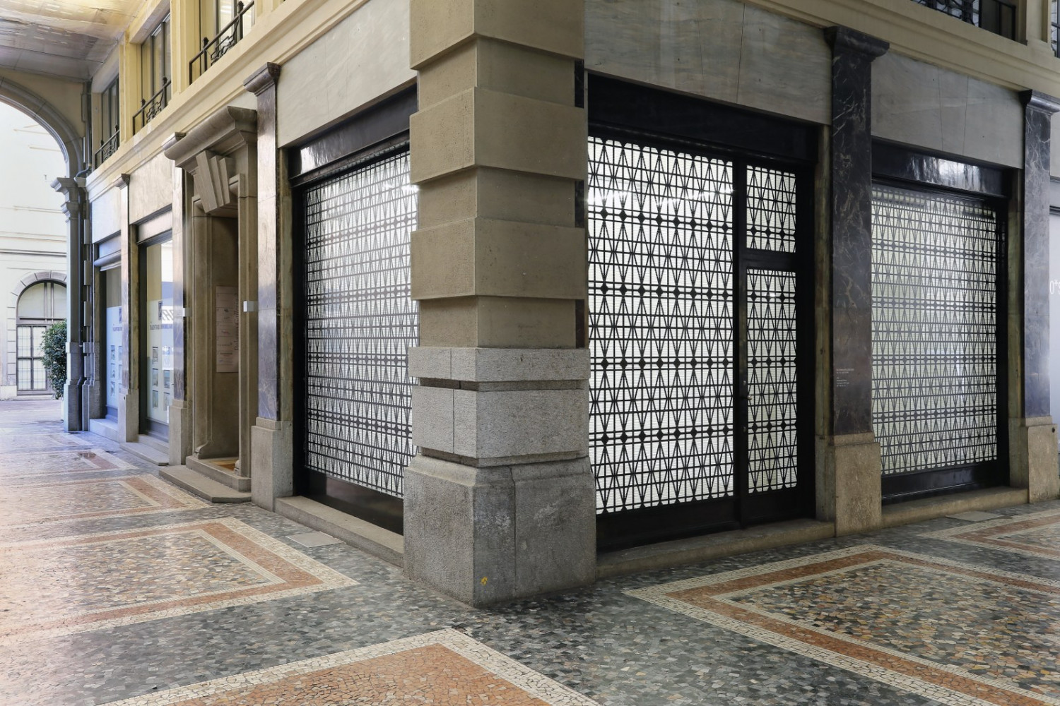 Bettina Pousttchi, ‘Curtain Wall’, Installationsansicht, Buchmann Lugano, 2015