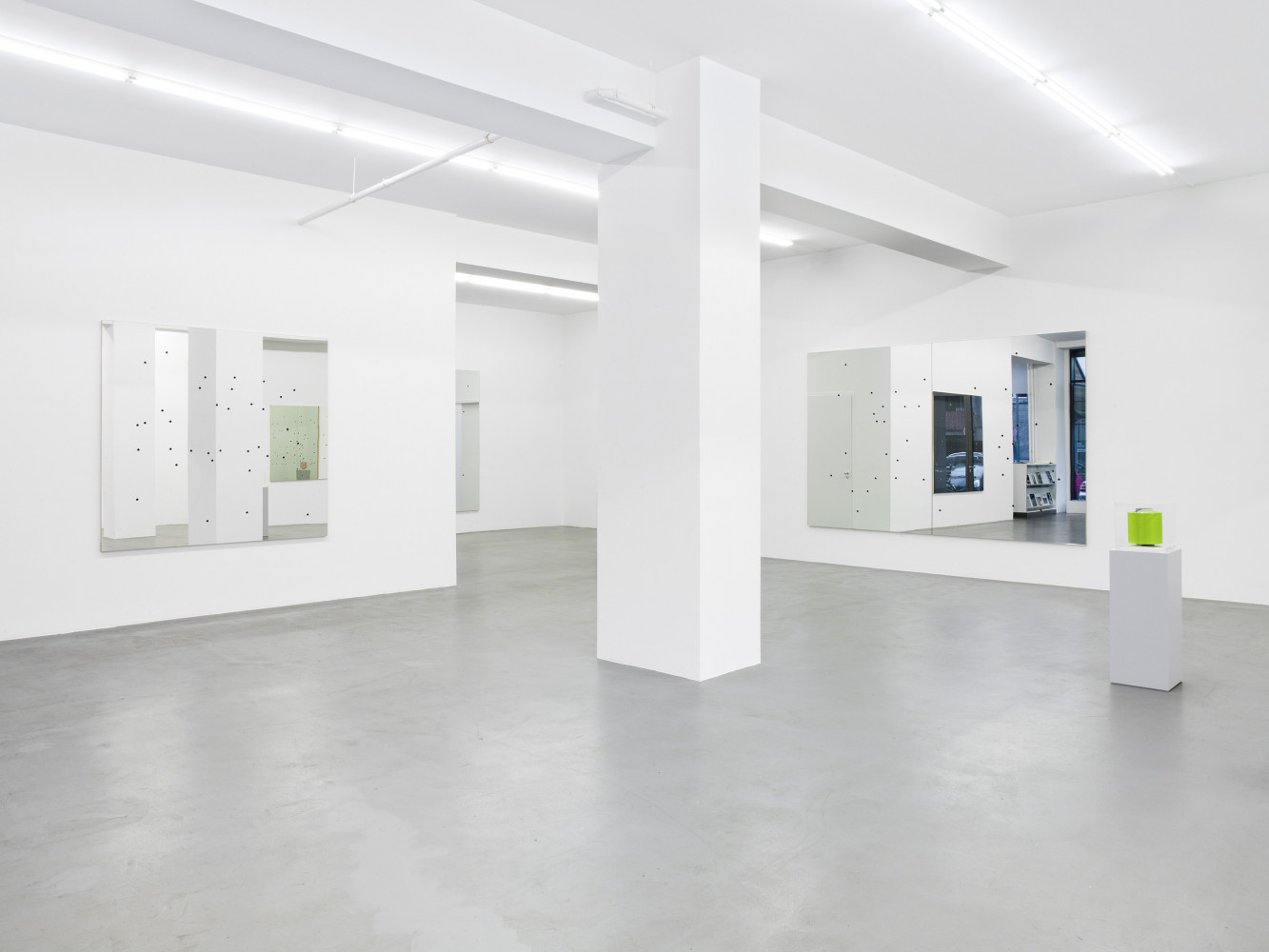 Alberto Garutti, ‘Là, Ora’, Installation view, Buchmann Galerie, 2015
