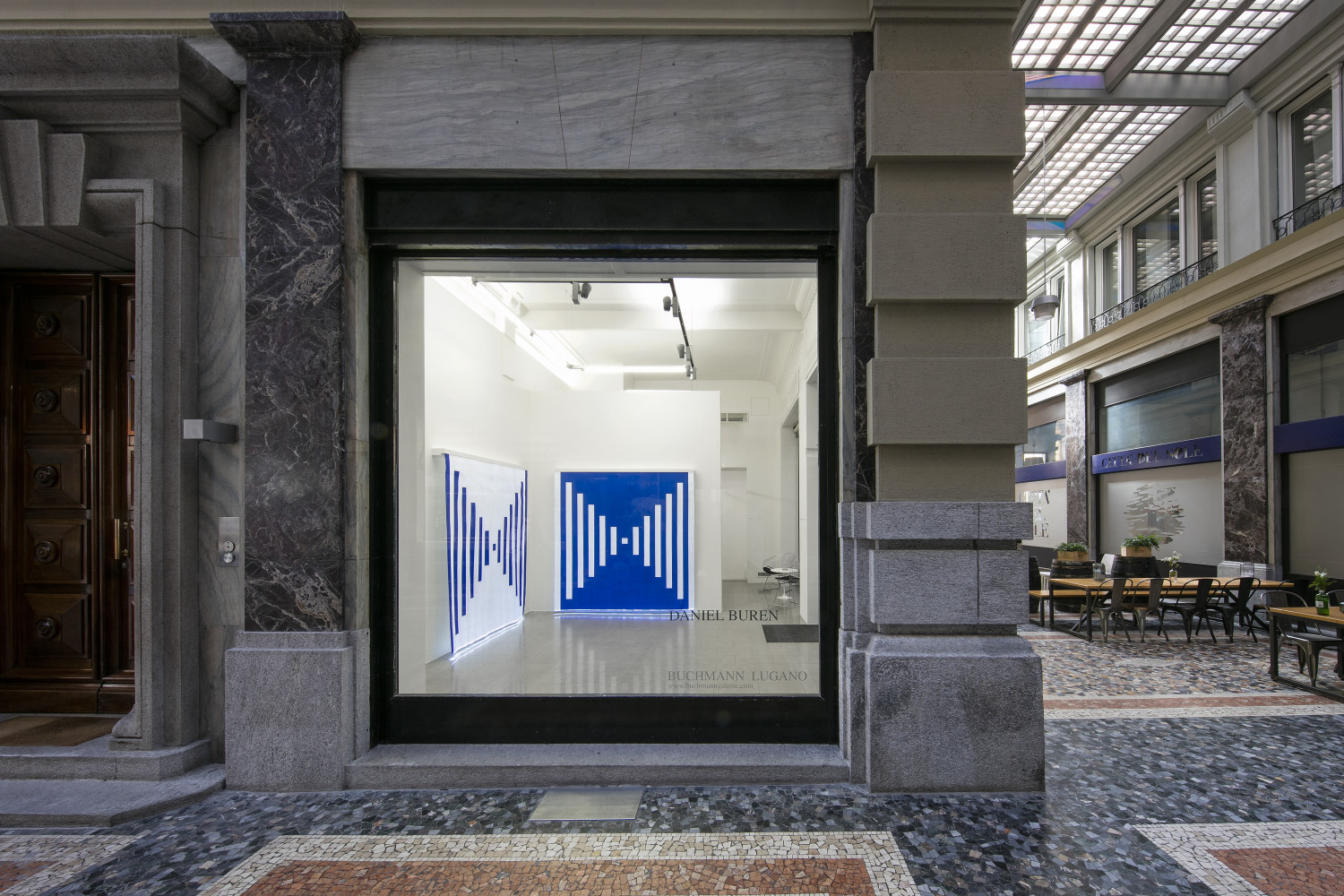 Daniel Buren, Installationsansicht, Buchmann Lugano, 2019