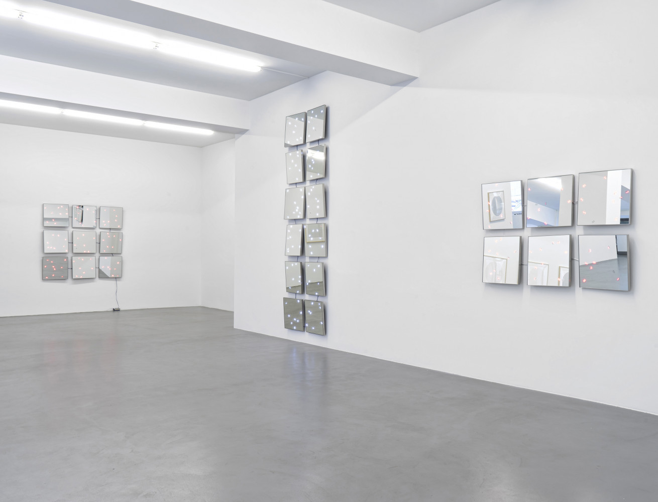 Tatsuo Miyajima, Installation view, Buchmann Galerie, 2017