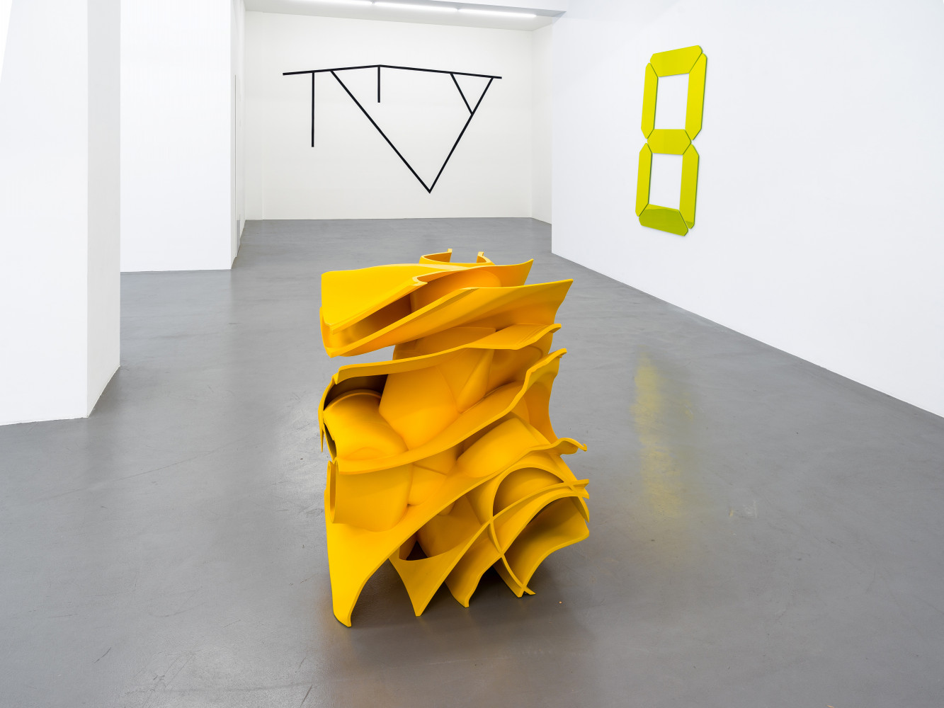 Tony Cragg, Tatsuo Miyajima, William Tucker, Installation view, Buchmann Galerie, 2020