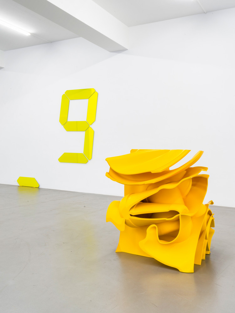 Tony Cragg, Tatsuo Miyajima, Installation view, Buchmann Galerie, 2020