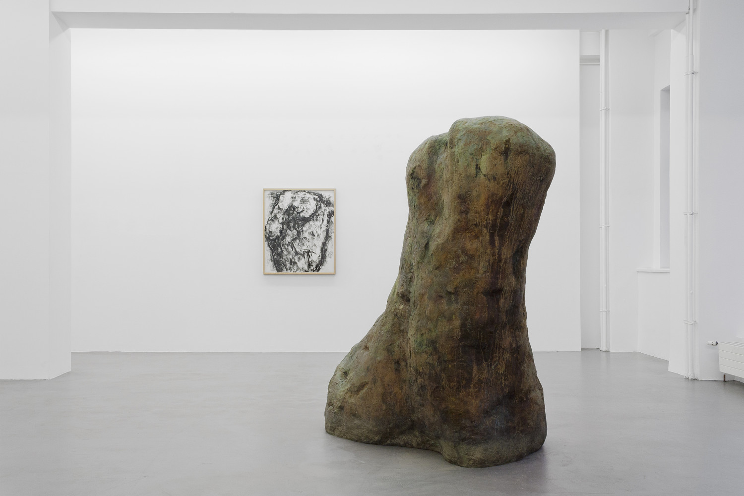 William Tucker, ‘Figure – Tony Cragg - Martin Disler - Medardo Rosso - William Tucker - Rebecca Warren’, Installationsansicht, Buchmann Galerie, 2015–2016