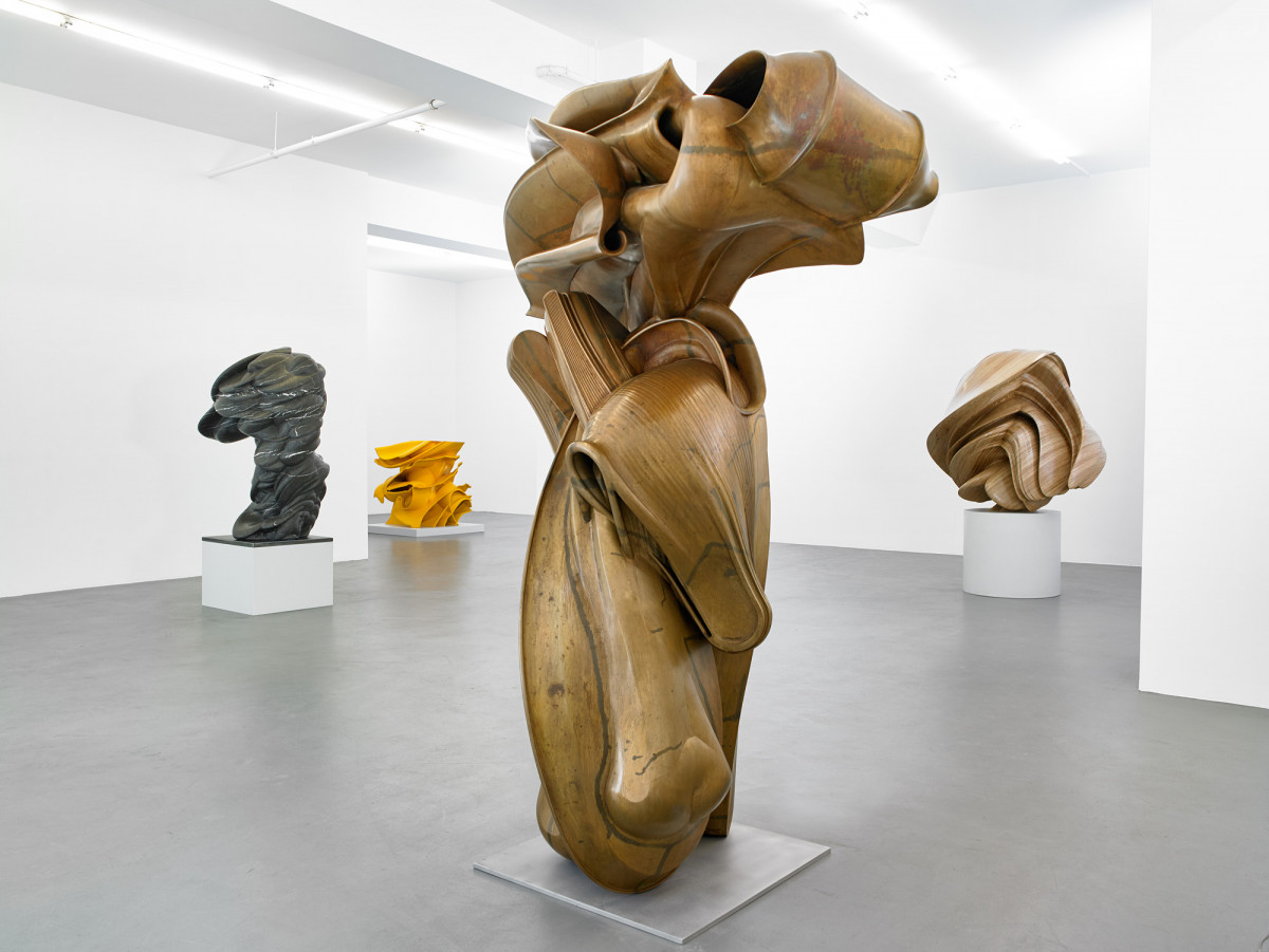 Exhibition view of Tony Cragg's exhibition in the Buchmann Galerie 2015
