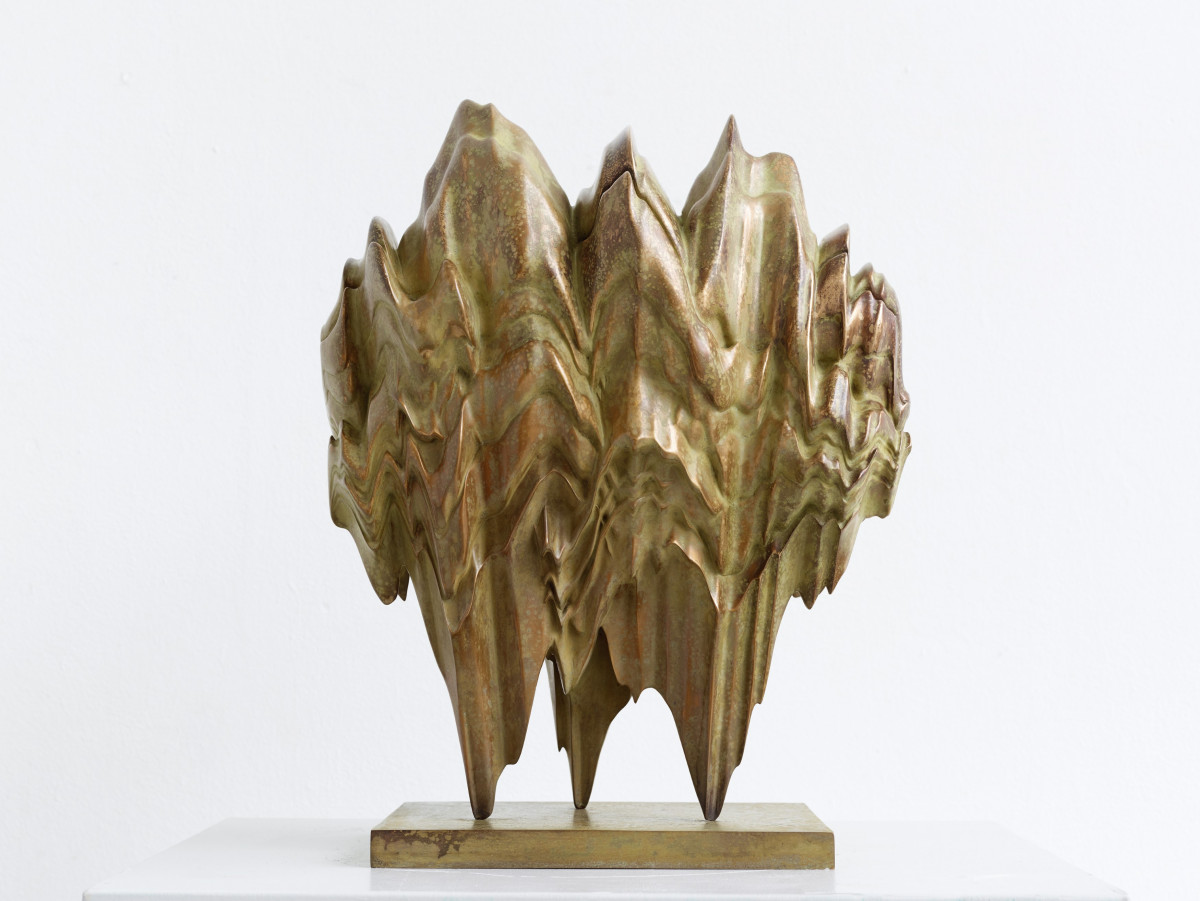Tony Cragg In Frequencies, 43 x 26 x 36 cm / 17 x 10¼ x 14¼ in, Bronze, Buchmann Galerie