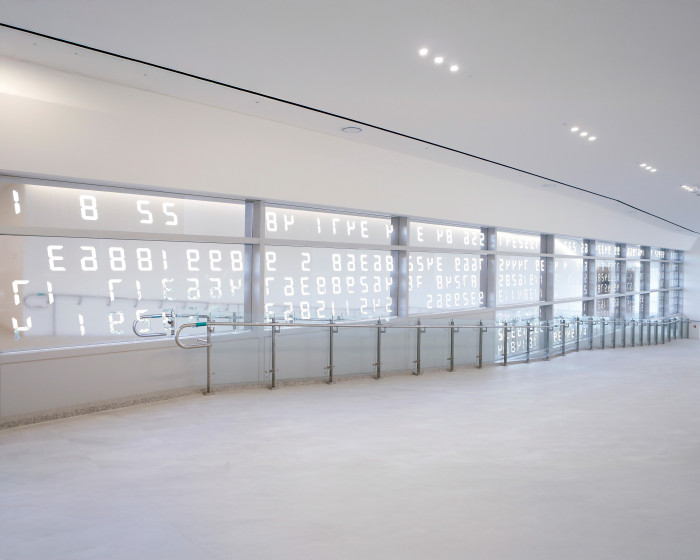 Tatsuo Miyajima, Installation view